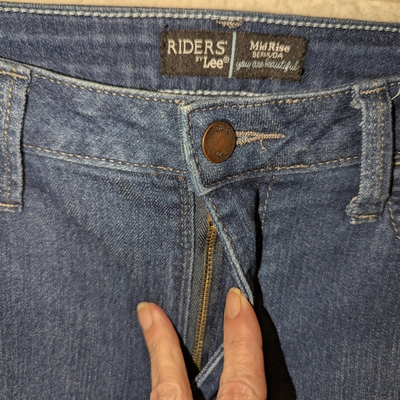 Riders by Lee Blue Classic Bermuda Shorts - Picture 4 of 8